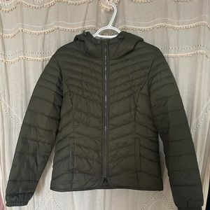 Green puffer size large